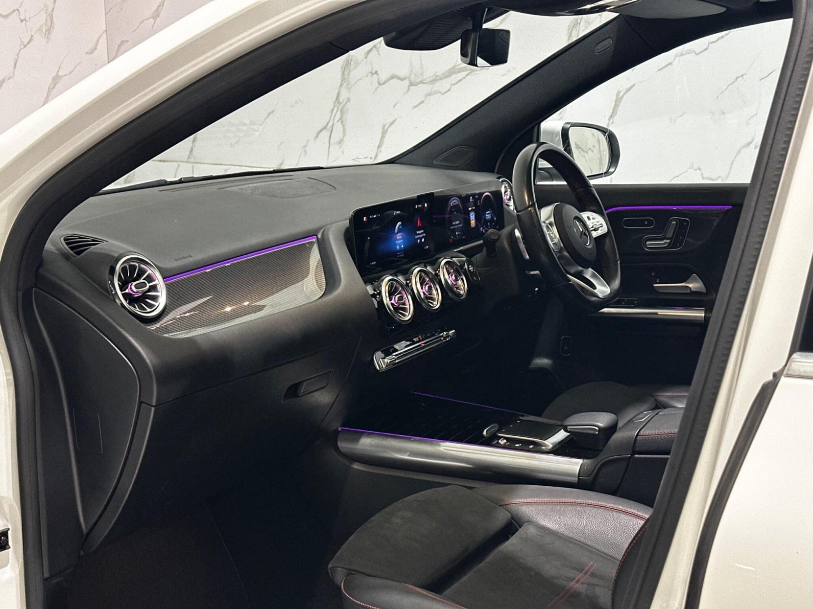 Mercedes-Benz GLA 2.0 GLA250 AMG Line (Premium Plus) 8G-DCT Euro 6 (s/s) 5dr