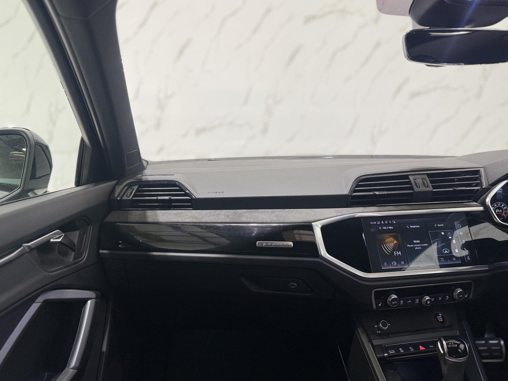 Audi RS Q3 2.5 TFSI Audi Sport Edition SUV 5dr Petrol S Tronic quattro Euro 6 (s/s) (400 ps)