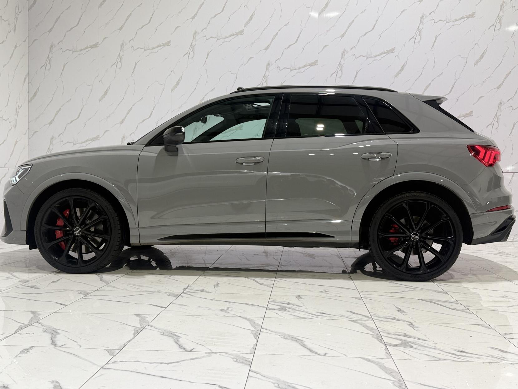 Audi RS Q3 2.5 TFSI Audi Sport Edition SUV 5dr Petrol S Tronic quattro Euro 6 (s/s) (400 ps)