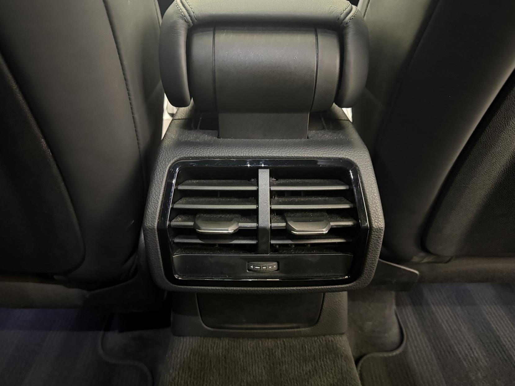 Audi RS Q3 2.5 TFSI Audi Sport Edition SUV 5dr Petrol S Tronic quattro Euro 6 (s/s) (400 ps)