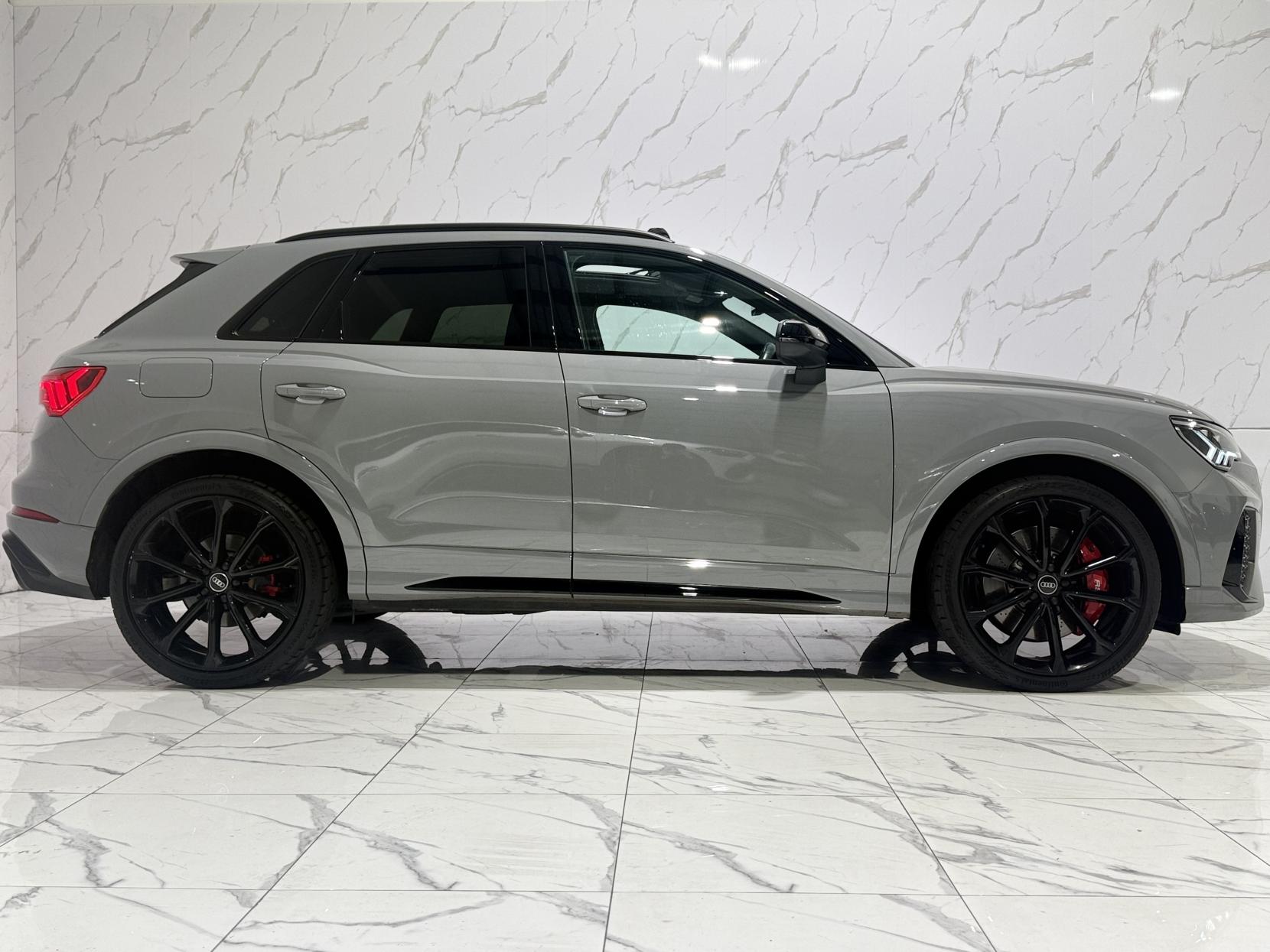 Audi RS Q3 2.5 TFSI Audi Sport Edition SUV 5dr Petrol S Tronic quattro Euro 6 (s/s) (400 ps)