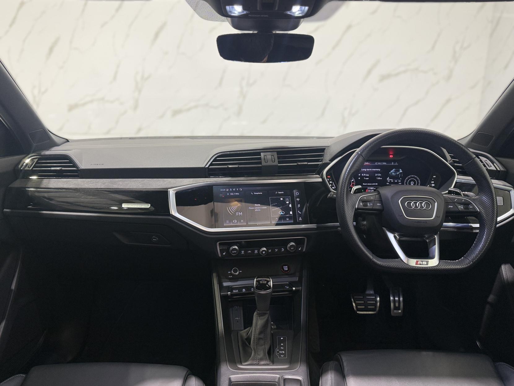 Audi RS Q3 2.5 TFSI Audi Sport Edition SUV 5dr Petrol S Tronic quattro Euro 6 (s/s) (400 ps)