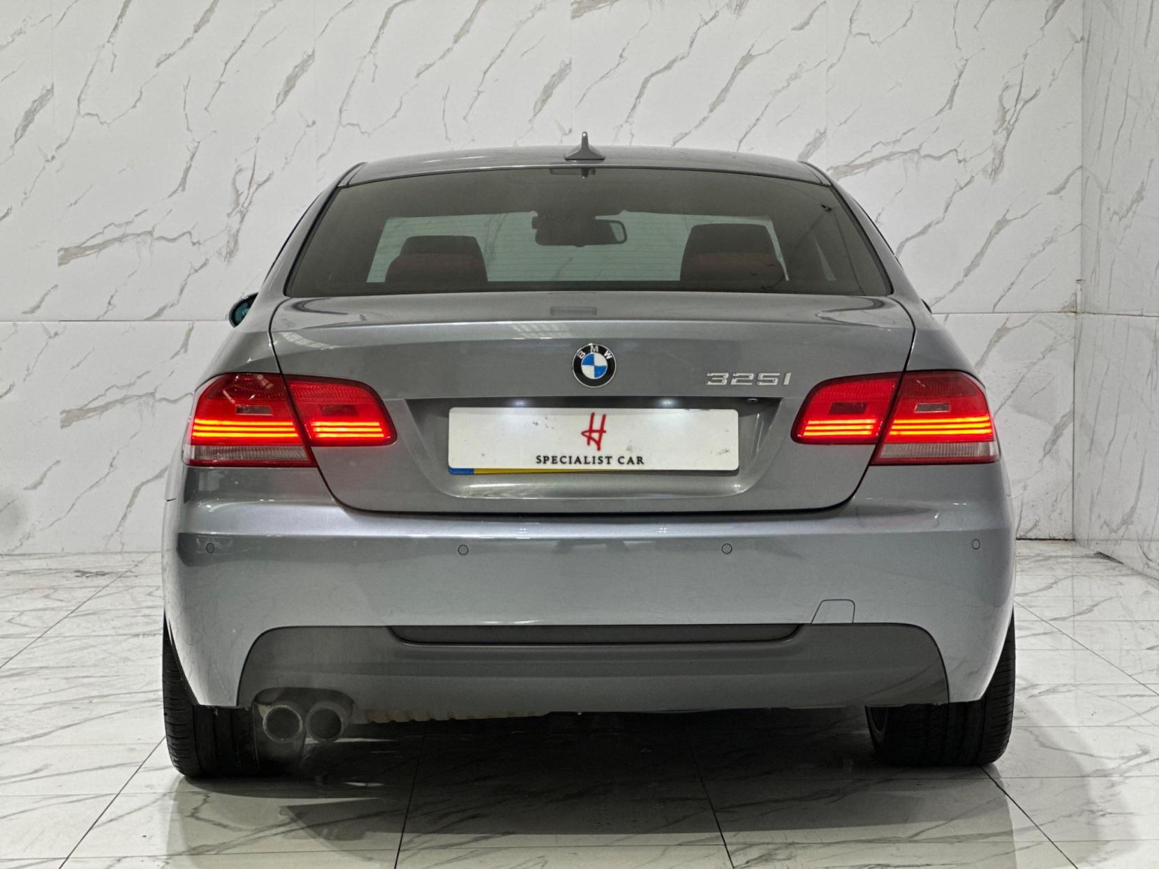 BMW 3 Series 3.0 325i M Sport Steptronic Euro 4 2dr
