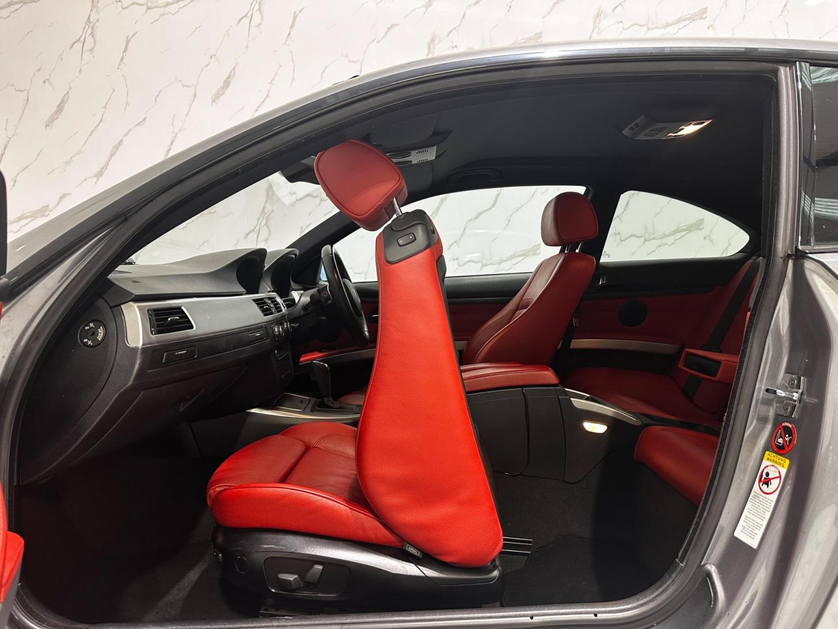 BMW 3 Series 3.0 325i M Sport Steptronic Euro 4 2dr