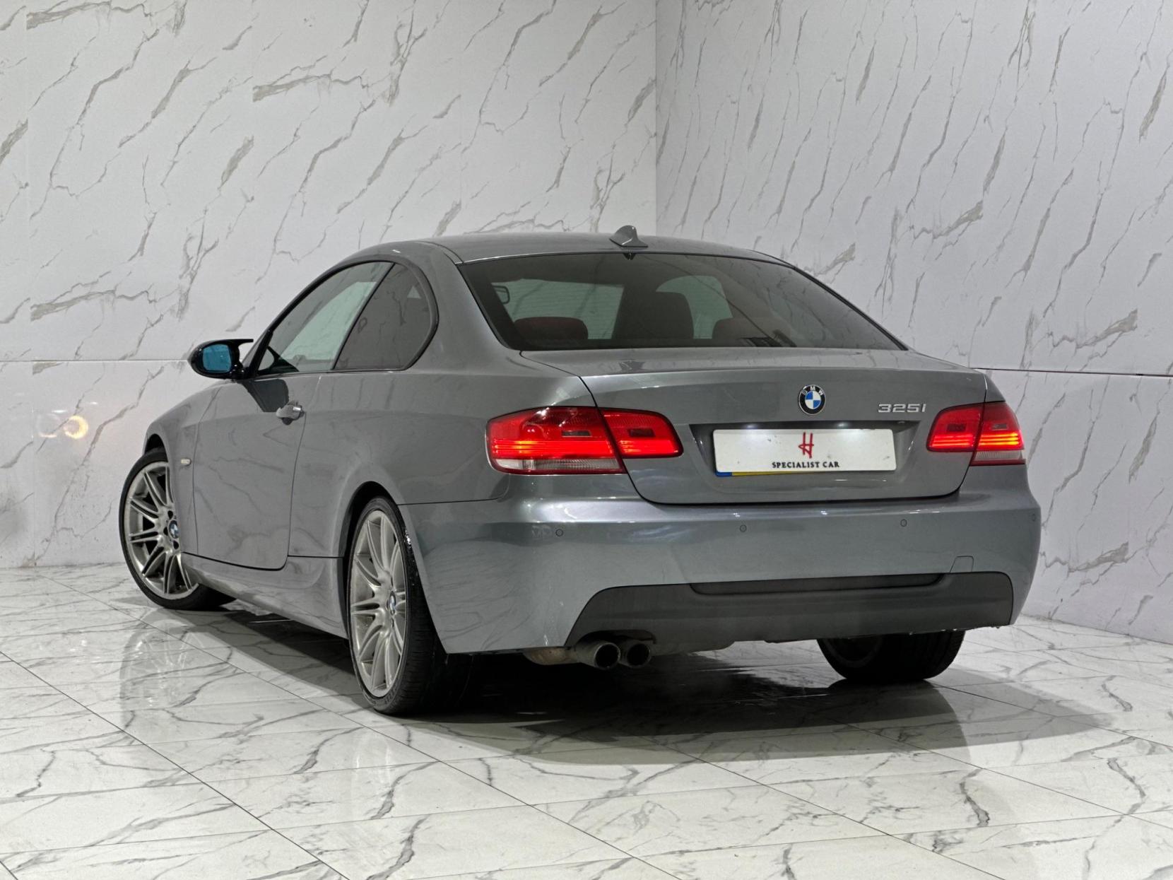 BMW 3 Series 3.0 325i M Sport Steptronic Euro 4 2dr