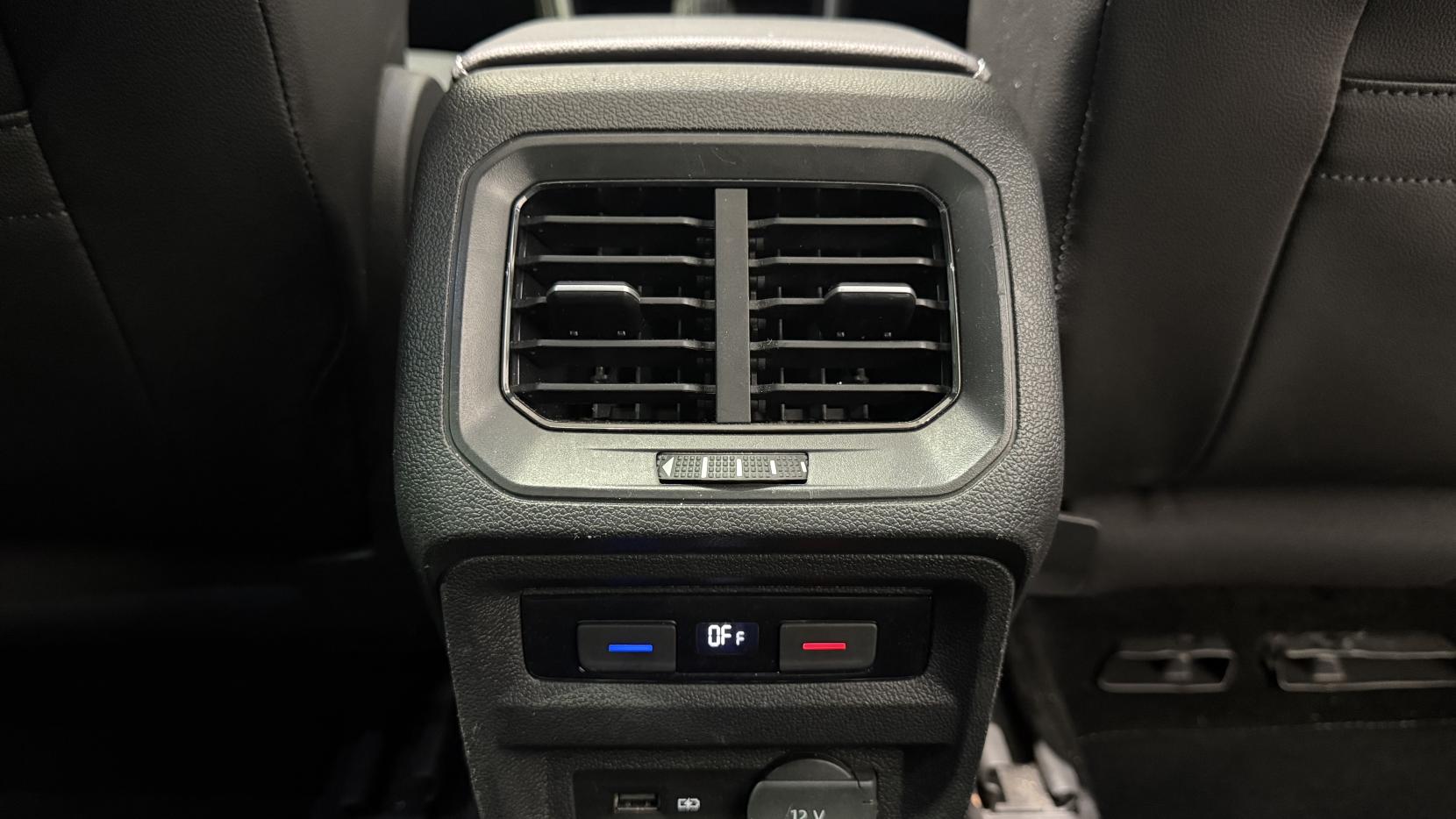 Volkswagen Tiguan 1.5 TSI EVO R-Line Tech DSG Euro 6 (s/s) 5dr