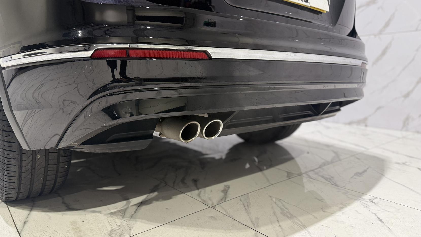 Volkswagen Tiguan 1.5 TSI EVO R-Line Tech DSG Euro 6 (s/s) 5dr