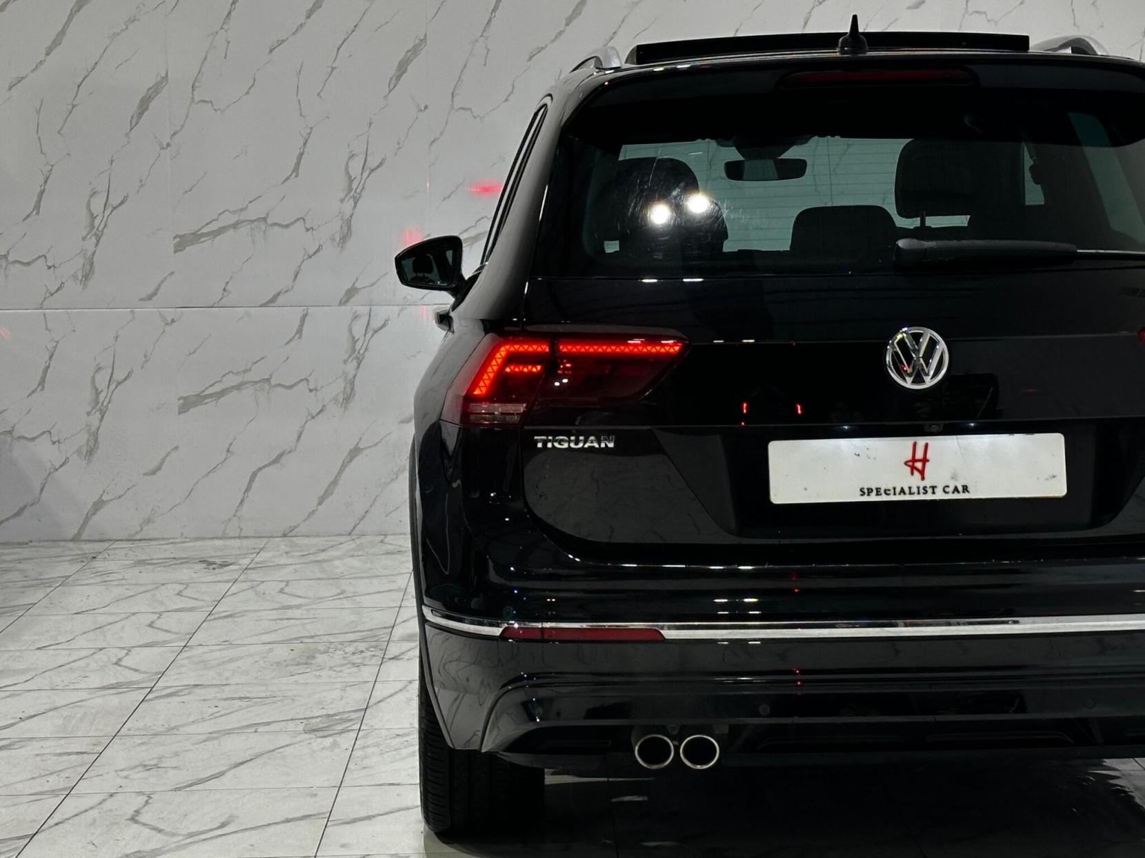 Volkswagen Tiguan 1.5 TSI EVO R-Line Tech DSG Euro 6 (s/s) 5dr