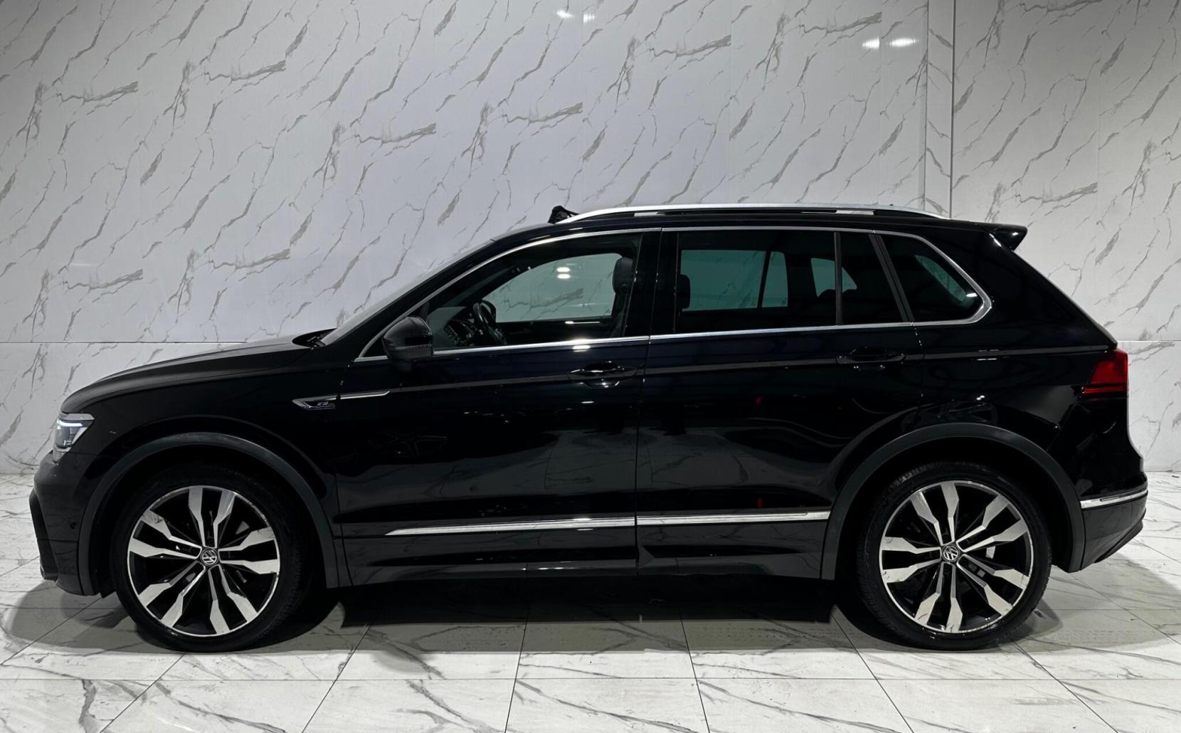 Volkswagen Tiguan 1.5 TSI EVO R-Line Tech DSG Euro 6 (s/s) 5dr