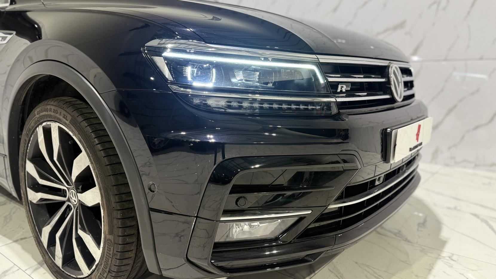 Volkswagen Tiguan 1.5 TSI EVO R-Line Tech DSG Euro 6 (s/s) 5dr