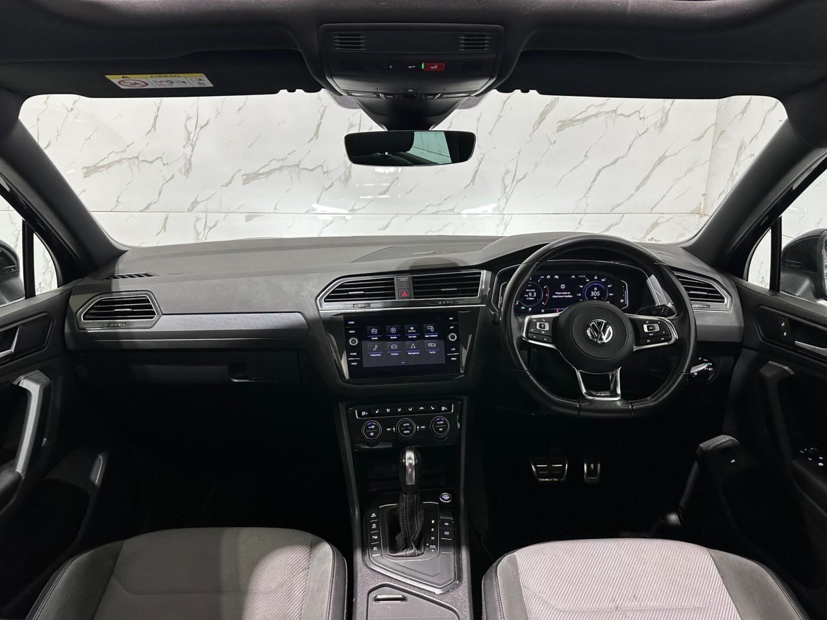 Volkswagen Tiguan 1.5 TSI EVO R-Line Tech DSG Euro 6 (s/s) 5dr