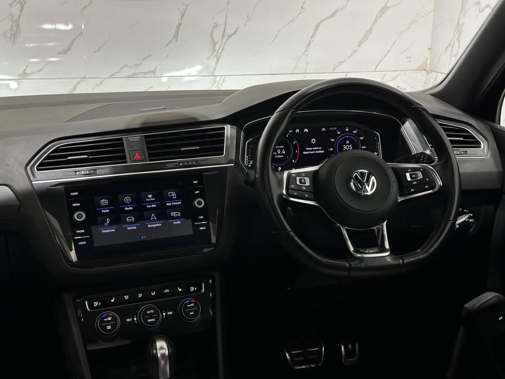 Volkswagen Tiguan 1.5 TSI EVO R-Line Tech DSG Euro 6 (s/s) 5dr
