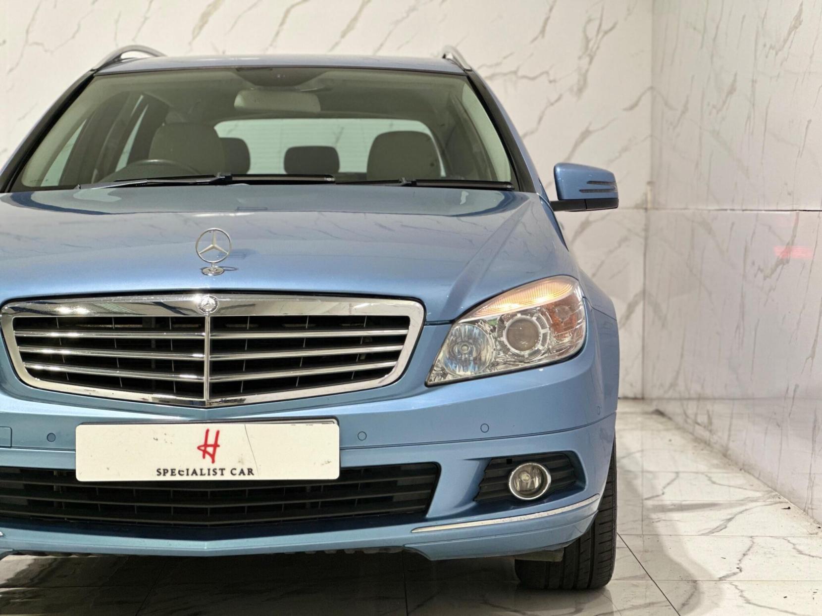 Mercedes-Benz C Class 3.5 C350 V6 Elegance G-Tronic Euro 5 5dr