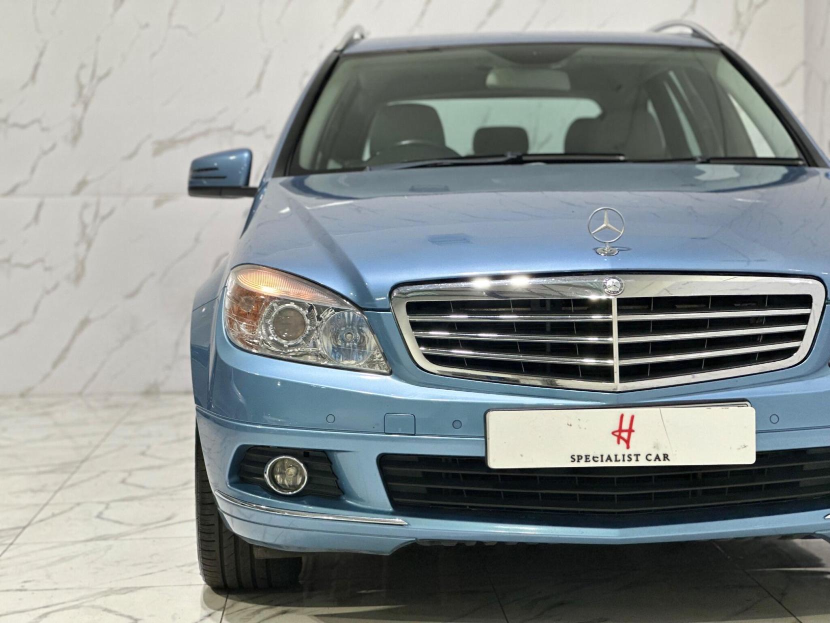 Mercedes-Benz C Class 3.5 C350 V6 Elegance G-Tronic Euro 5 5dr