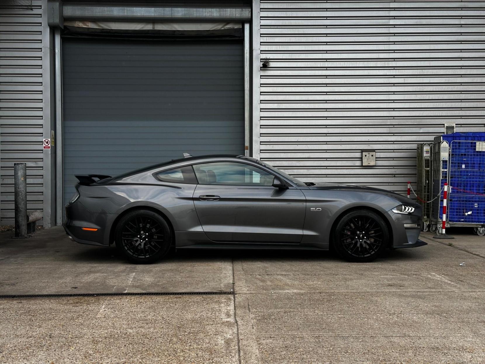 Ford Mustang 5.0 V8 GT Fastback SelShift Euro 6 2dr