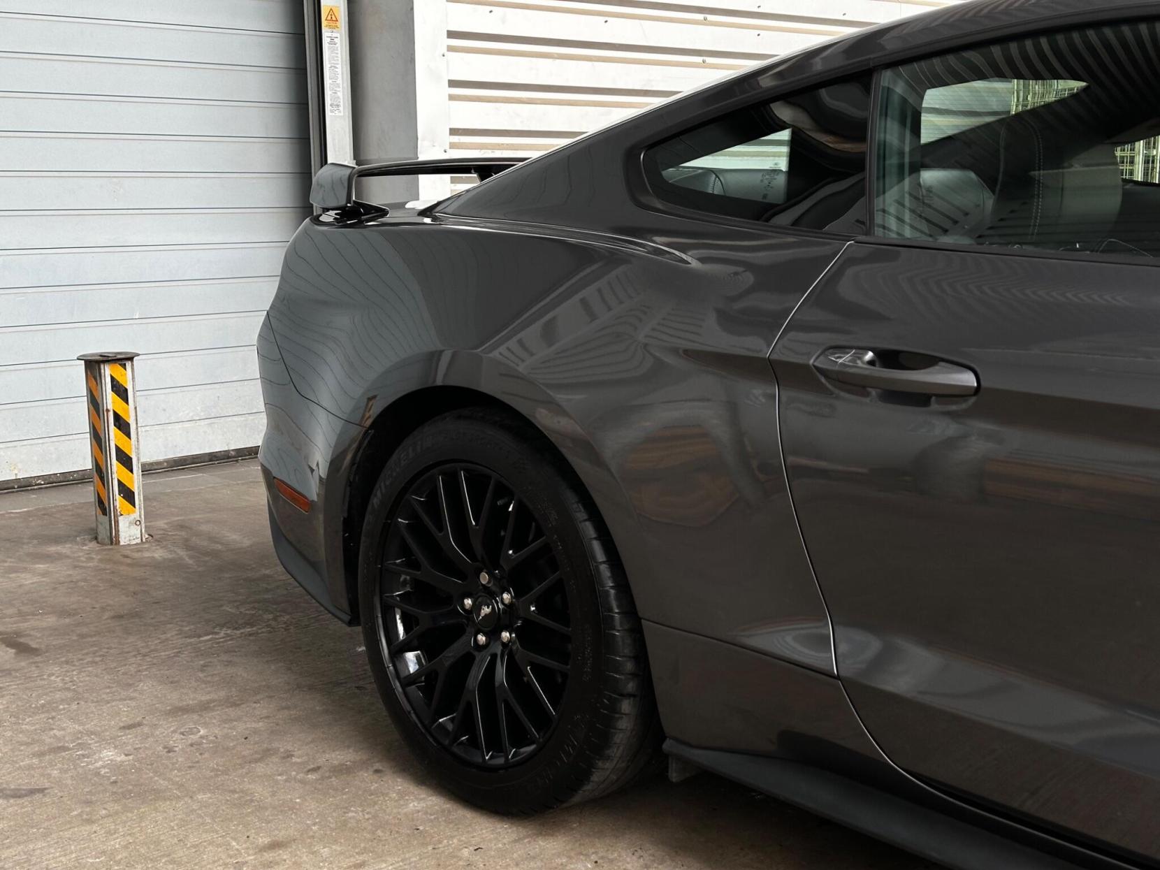 Ford Mustang 5.0 V8 GT Fastback SelShift Euro 6 2dr