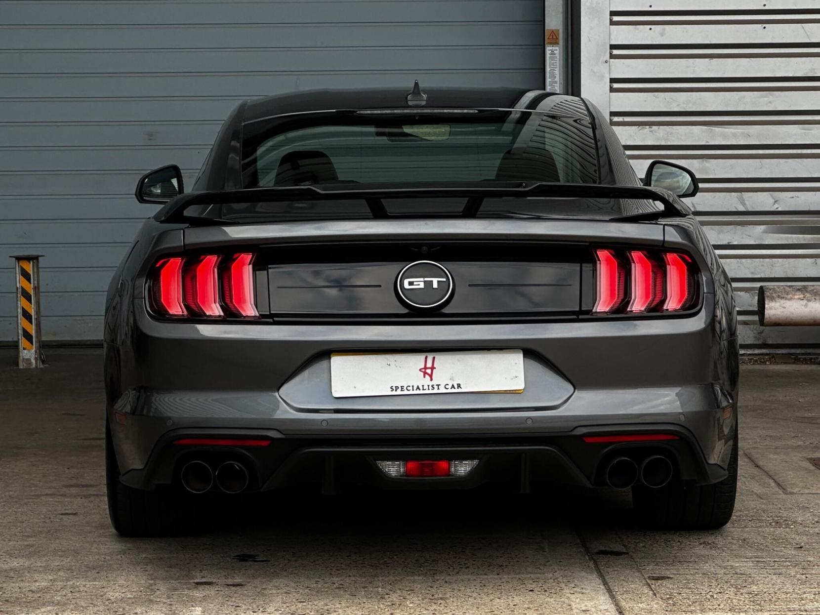 Ford Mustang 5.0 V8 GT Fastback SelShift Euro 6 2dr