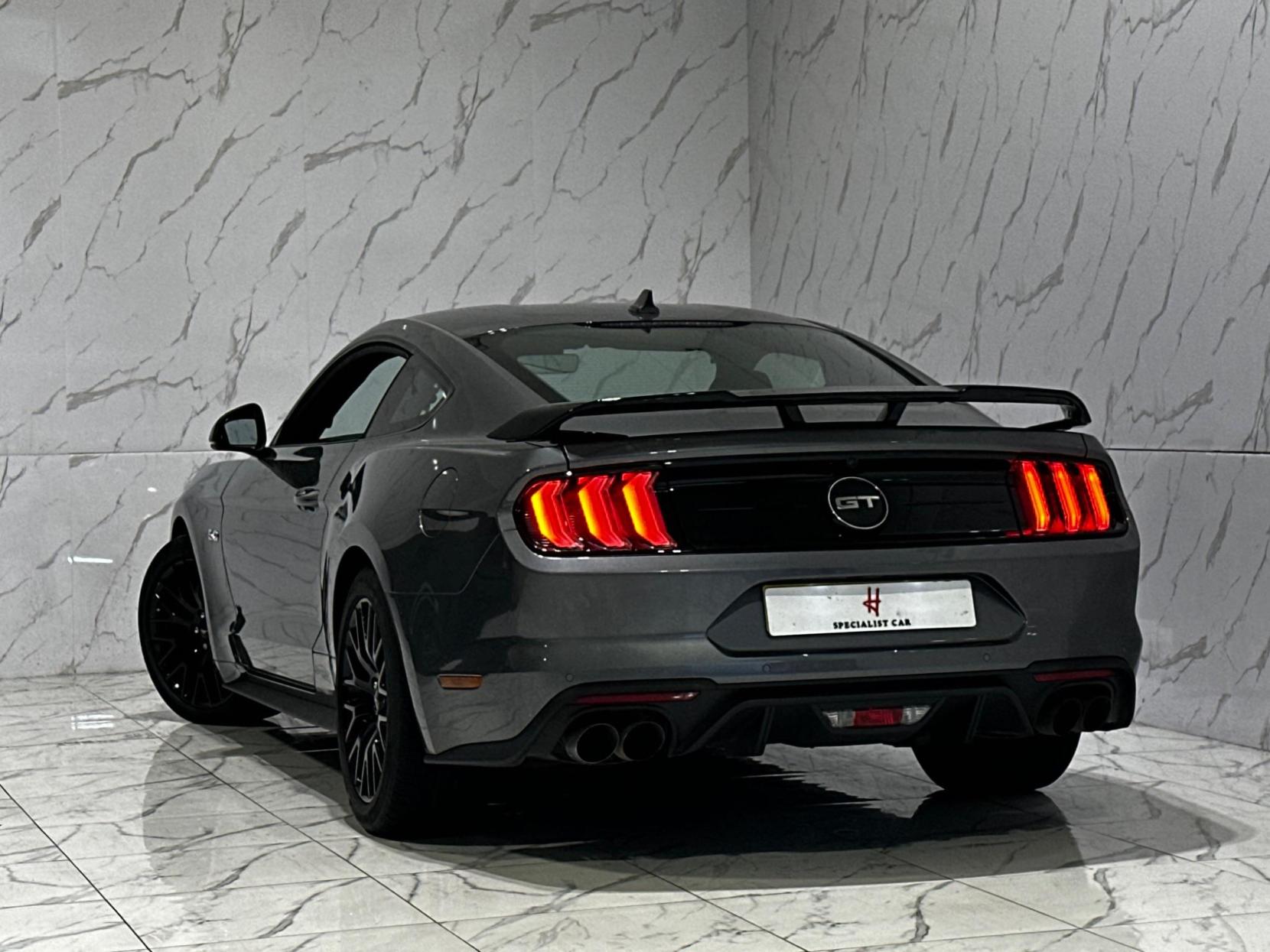 Ford Mustang 5.0 V8 GT Fastback SelShift Euro 6 2dr