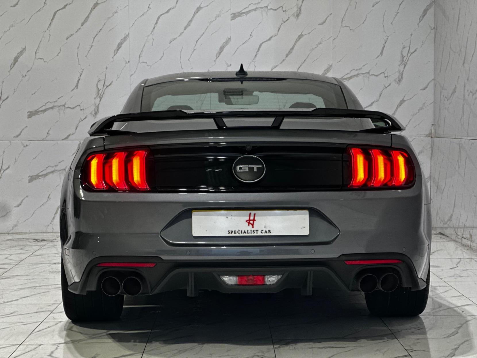 Ford Mustang 5.0 V8 GT Fastback SelShift Euro 6 2dr