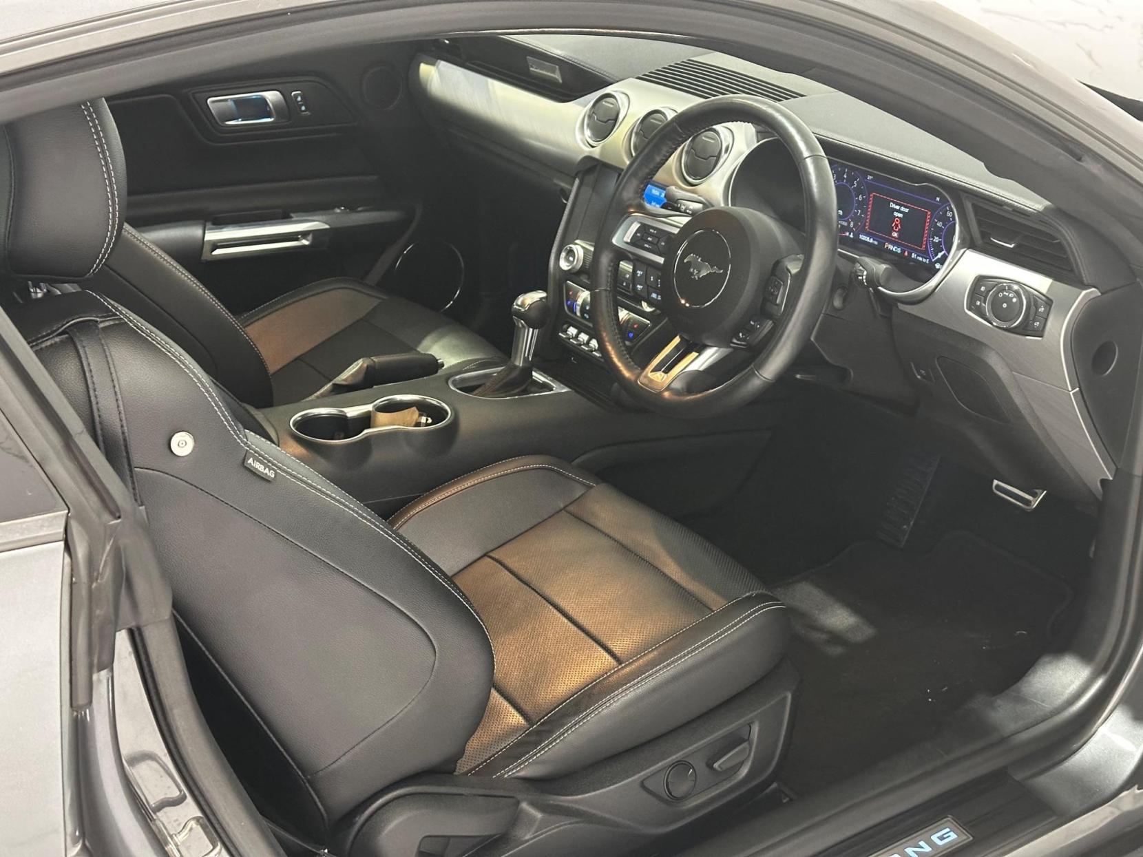 Ford Mustang 5.0 V8 GT Fastback SelShift Euro 6 2dr