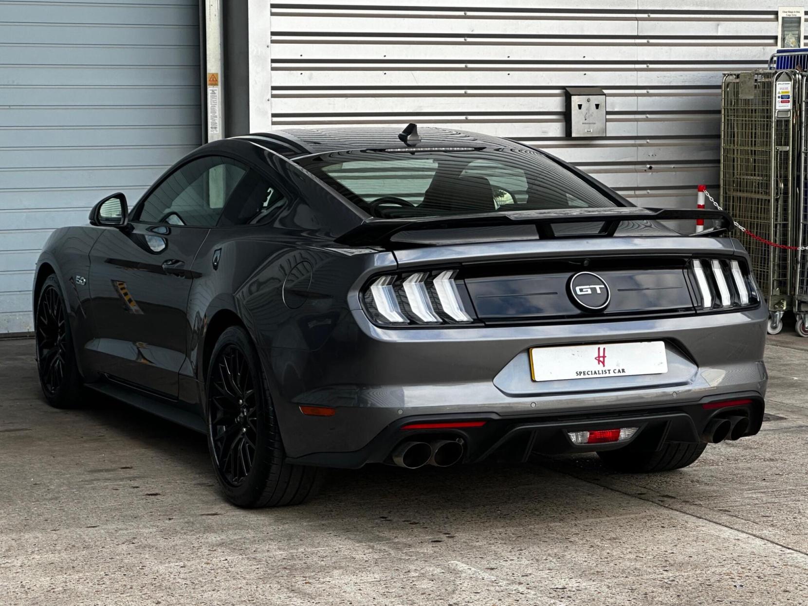 Ford Mustang 5.0 V8 GT Fastback SelShift Euro 6 2dr