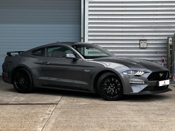 Ford Mustang 5.0 V8 GT Fastback SelShift Euro 6 2dr