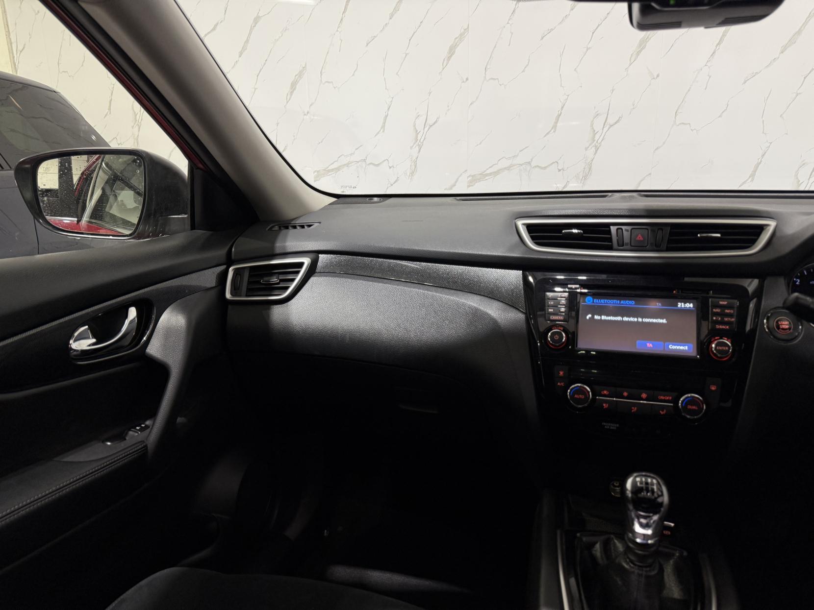 Nissan X-Trail 1.6 dCi n-tec SUV 5dr Diesel Manual Euro 6 (s/s) (130 ps)