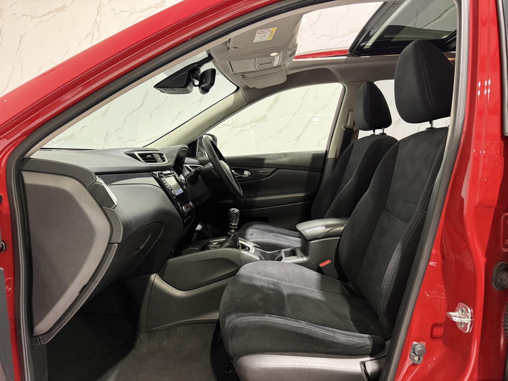 Nissan X-Trail 1.6 dCi n-tec SUV 5dr Diesel Manual Euro 6 (s/s) (130 ps)