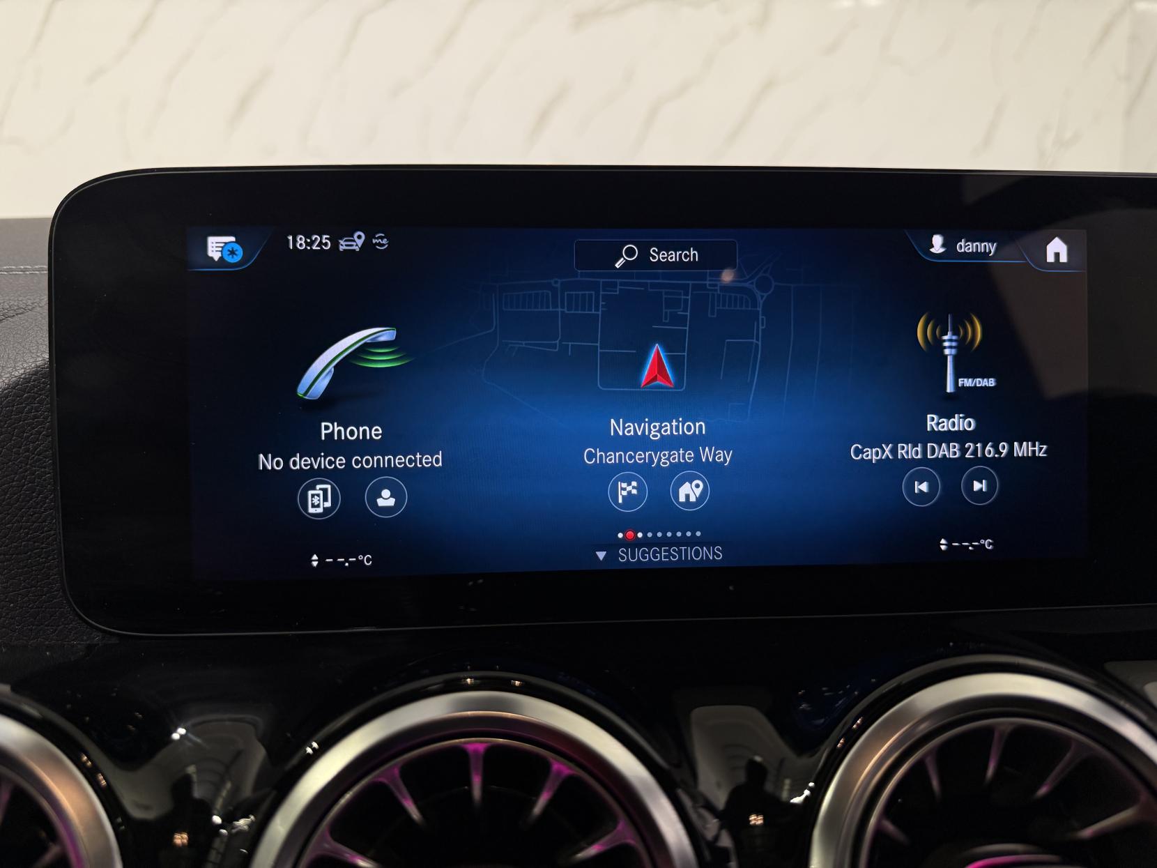 Mercedes-Benz GLA 1.3 GLA250e 15.6kWh Exclusive Edition (Premium Plus) SUV 5dr Petrol Plug-in Hybrid 8G-DCT Euro 6 (s/s) (218 ps)