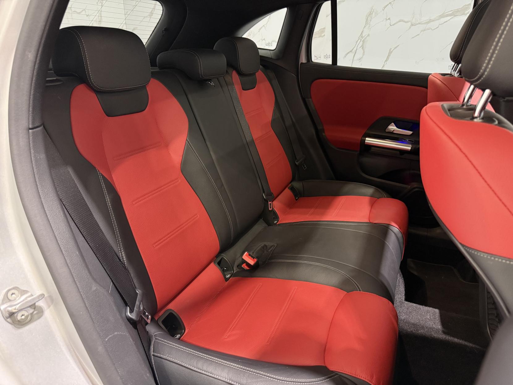 Mercedes-Benz GLA 1.3 GLA250e 15.6kWh Exclusive Edition (Premium Plus) SUV 5dr Petrol Plug-in Hybrid 8G-DCT Euro 6 (s/s) (218 ps)