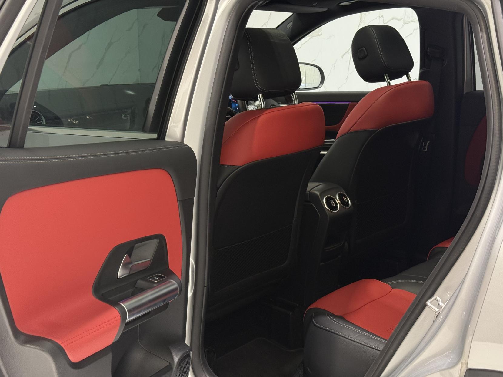 Mercedes-Benz GLA 1.3 GLA250e 15.6kWh Exclusive Edition (Premium Plus) SUV 5dr Petrol Plug-in Hybrid 8G-DCT Euro 6 (s/s) (218 ps)