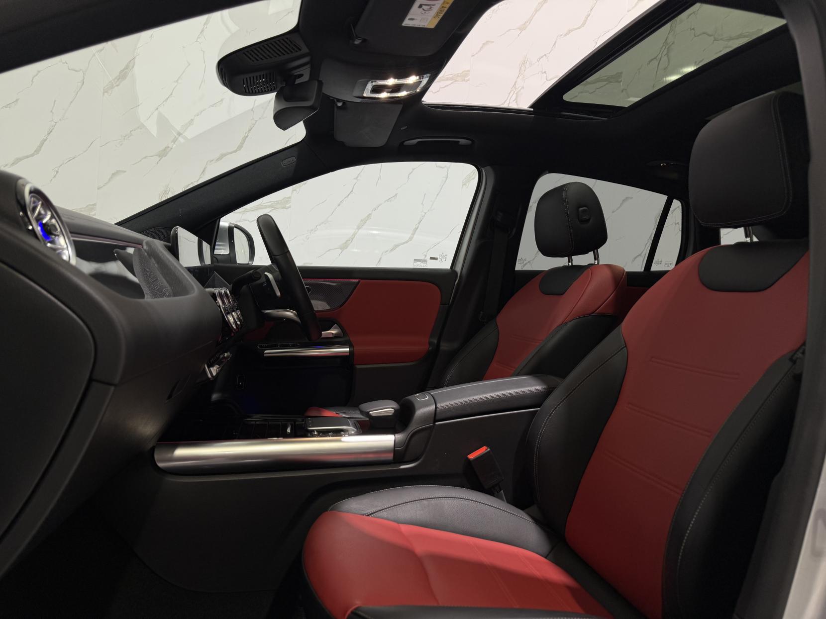 Mercedes-Benz GLA 1.3 GLA250e 15.6kWh Exclusive Edition (Premium Plus) SUV 5dr Petrol Plug-in Hybrid 8G-DCT Euro 6 (s/s) (218 ps)