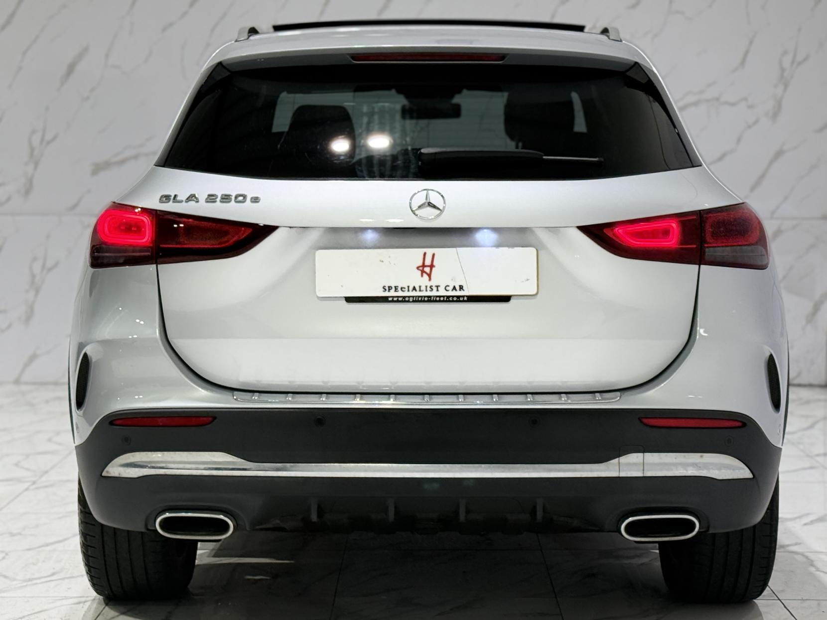 Mercedes-Benz GLA 1.3 GLA250e 15.6kWh Exclusive Edition (Premium Plus) SUV 5dr Petrol Plug-in Hybrid 8G-DCT Euro 6 (s/s) (218 ps)