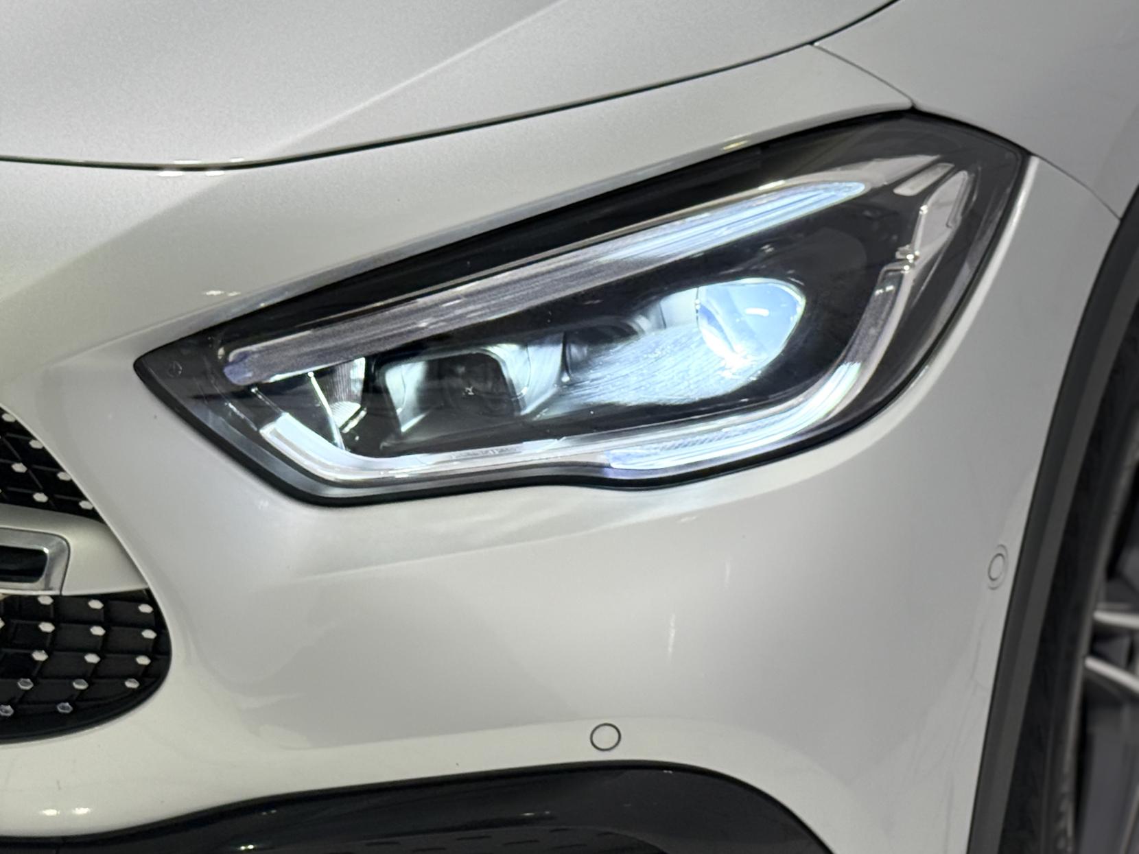 Mercedes-Benz GLA 1.3 GLA250e 15.6kWh Exclusive Edition (Premium Plus) SUV 5dr Petrol Plug-in Hybrid 8G-DCT Euro 6 (s/s) (218 ps)