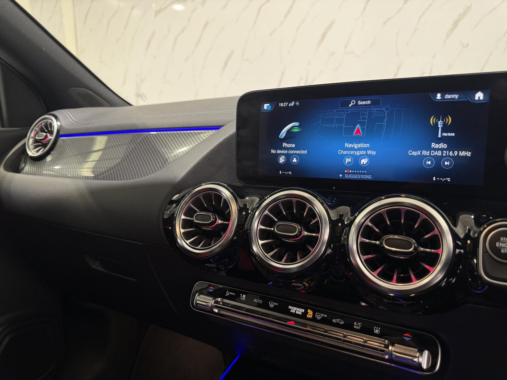 Mercedes-Benz GLA 1.3 GLA250e 15.6kWh Exclusive Edition (Premium Plus) SUV 5dr Petrol Plug-in Hybrid 8G-DCT Euro 6 (s/s) (218 ps)