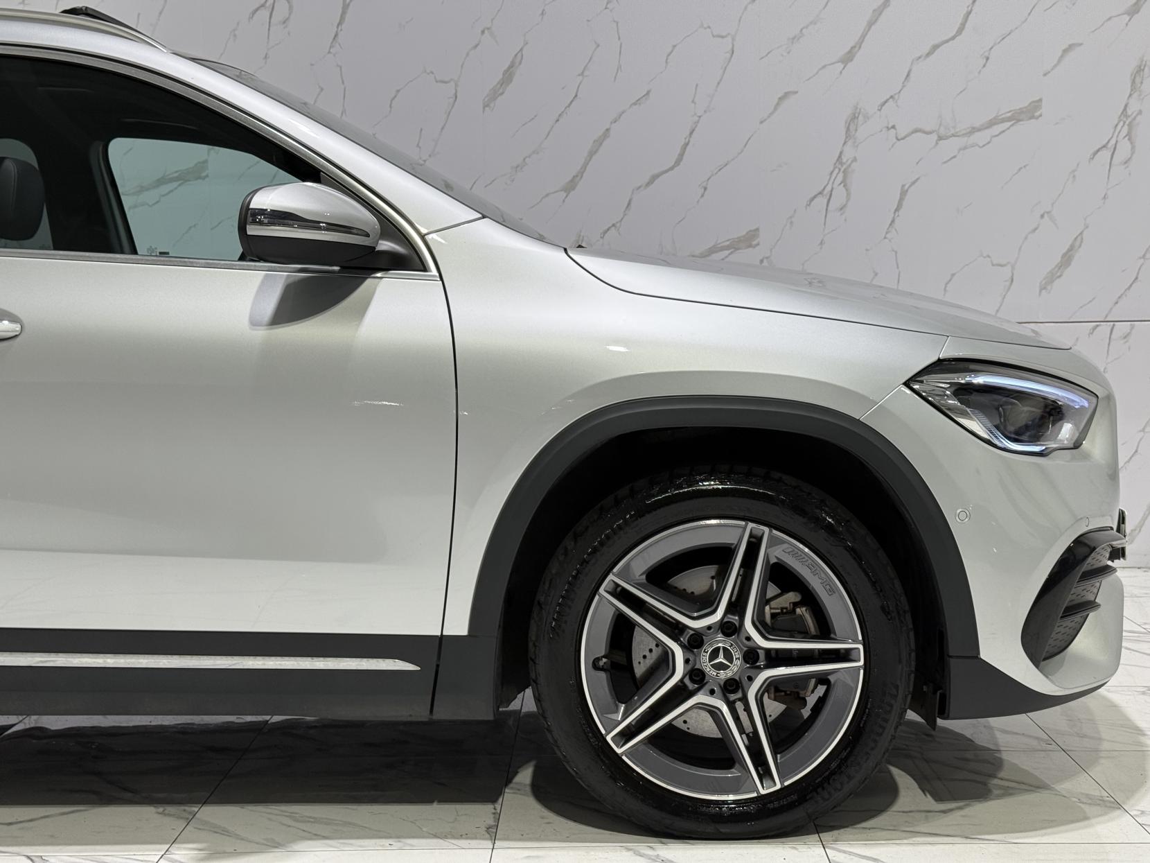 Mercedes-Benz GLA 1.3 GLA250e 15.6kWh Exclusive Edition (Premium Plus) SUV 5dr Petrol Plug-in Hybrid 8G-DCT Euro 6 (s/s) (218 ps)