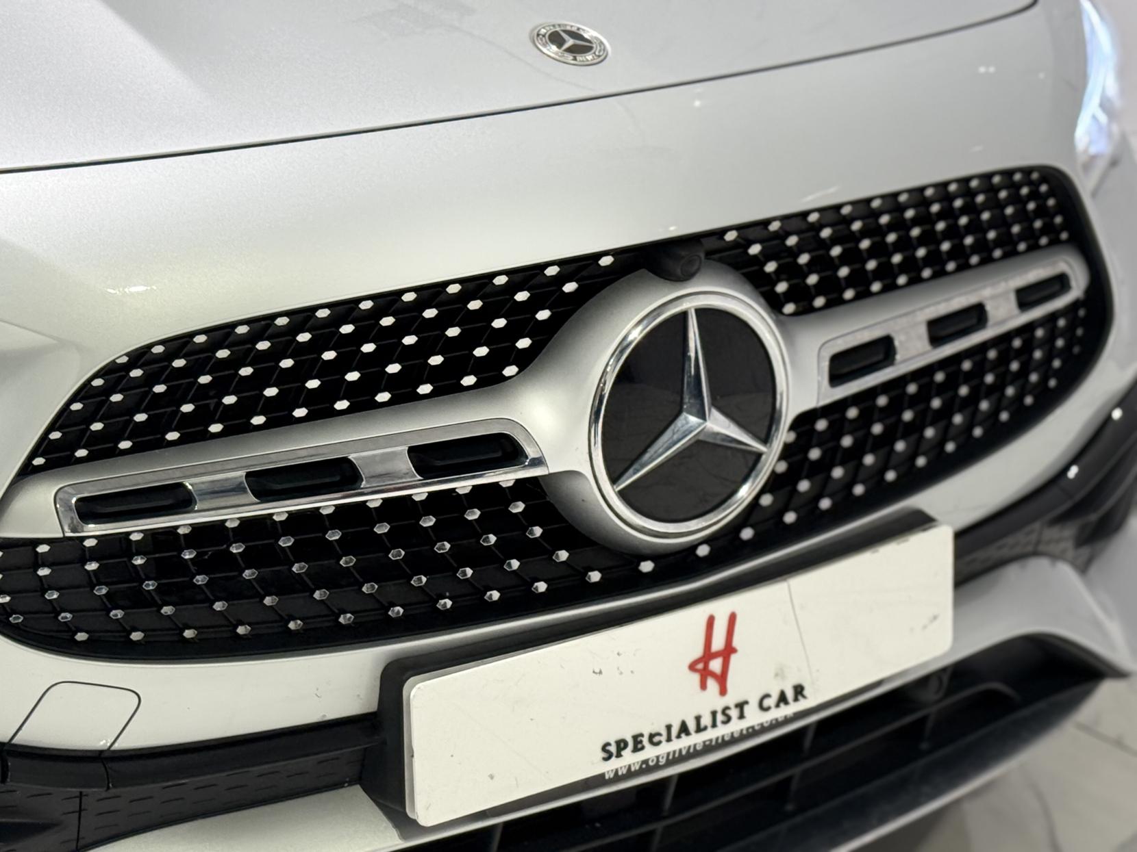 Mercedes-Benz GLA 1.3 GLA250e 15.6kWh Exclusive Edition (Premium Plus) SUV 5dr Petrol Plug-in Hybrid 8G-DCT Euro 6 (s/s) (218 ps)