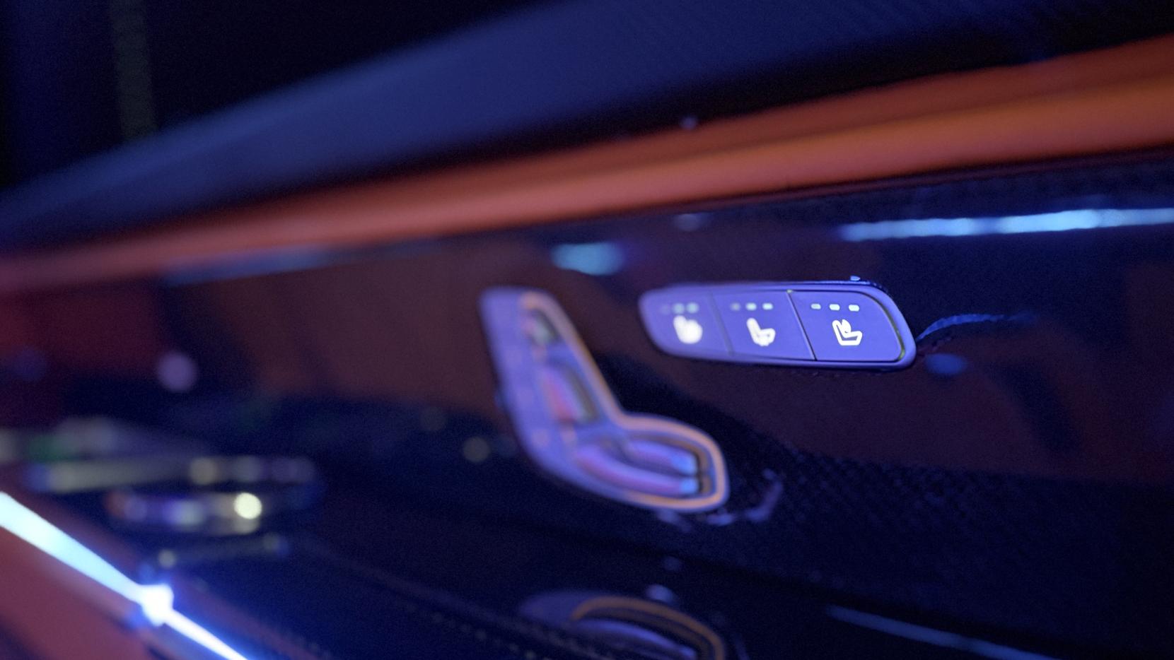 Mercedes-Benz Sprinter 2.0 319 CDI HD Premium Panel Van 5dr Diesel G-Tronic RWD L4 H3 Euro 6 (s/s) (190 ps)