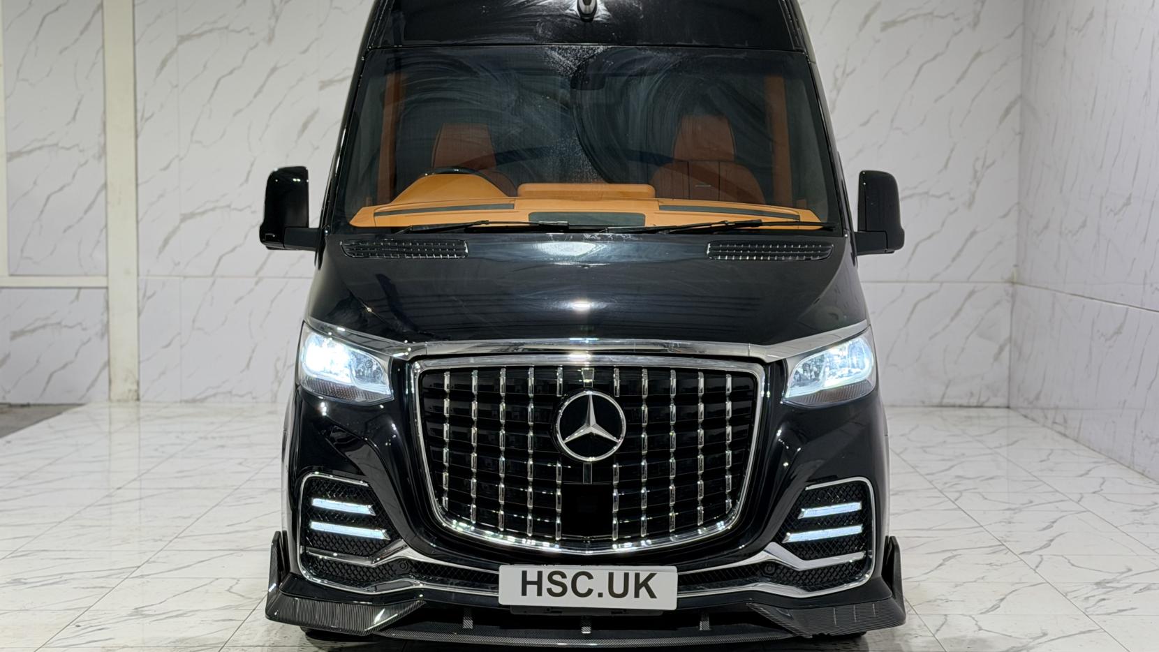 Mercedes-Benz Sprinter 2.0 319 CDI HD Premium Panel Van 5dr Diesel G-Tronic RWD L4 H3 Euro 6 (s/s) (190 ps)