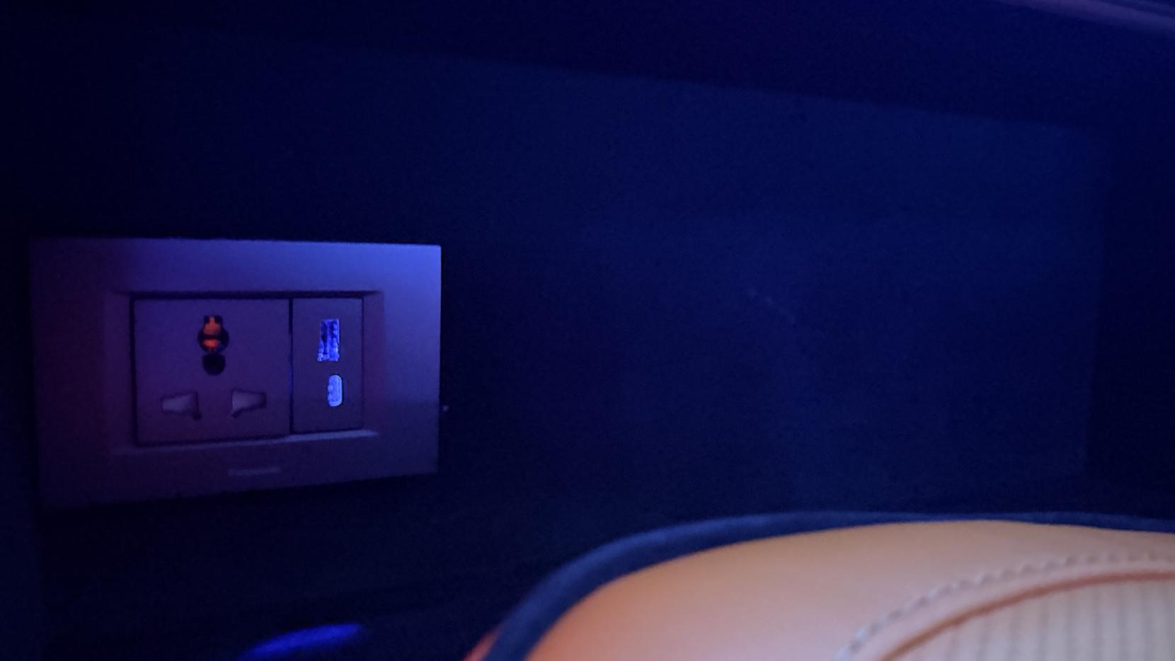 Mercedes-Benz Sprinter 2.0 319 CDI HD Premium Panel Van 5dr Diesel G-Tronic RWD L4 H3 Euro 6 (s/s) (190 ps)