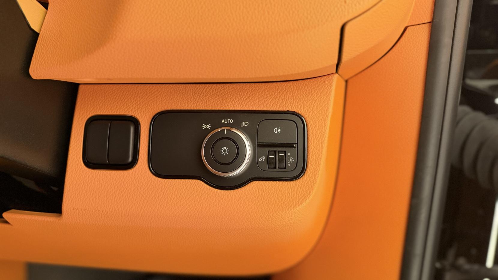 Mercedes-Benz Sprinter 2.0 319 CDI HD Premium Panel Van 5dr Diesel G-Tronic RWD L4 H3 Euro 6 (s/s) (190 ps)