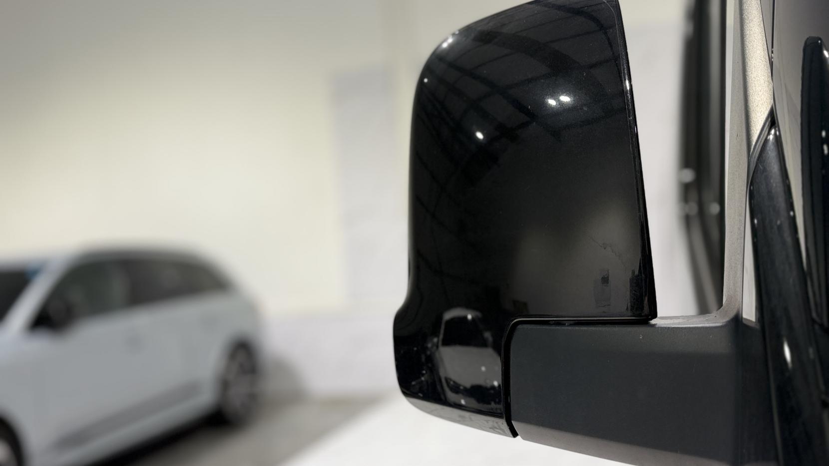 Mercedes-Benz Sprinter 2.0 319 CDI HD Premium Panel Van 5dr Diesel G-Tronic RWD L4 H3 Euro 6 (s/s) (190 ps)