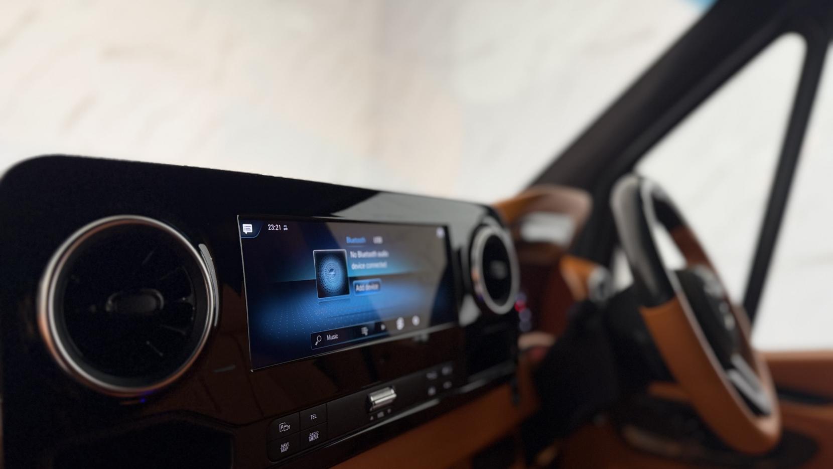 Mercedes-Benz Sprinter 2.0 319 CDI HD Premium Panel Van 5dr Diesel G-Tronic RWD L4 H3 Euro 6 (s/s) (190 ps)