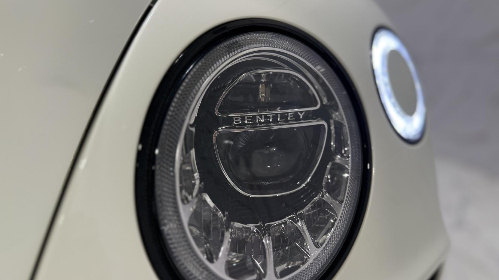 Bentley Bentayga 4.0 V8 SUV 5dr Petrol Auto 4WD Euro 6 (s/s) (550 ps)