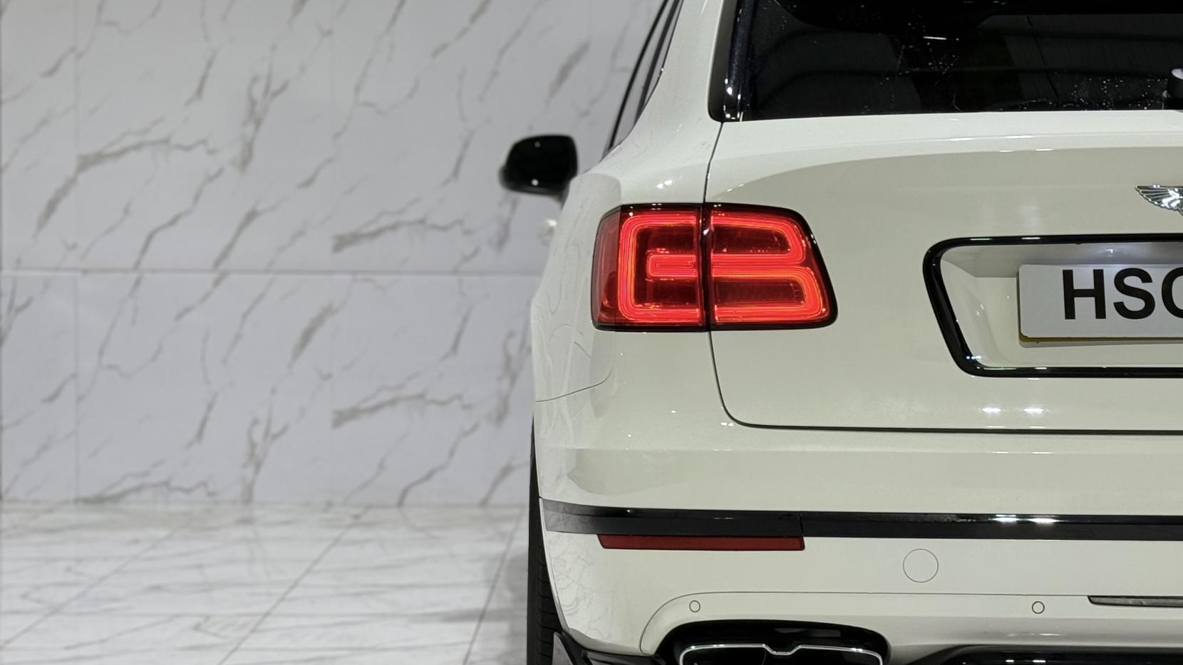 Bentley Bentayga 4.0 V8 SUV 5dr Petrol Auto 4WD Euro 6 (s/s) (550 ps)