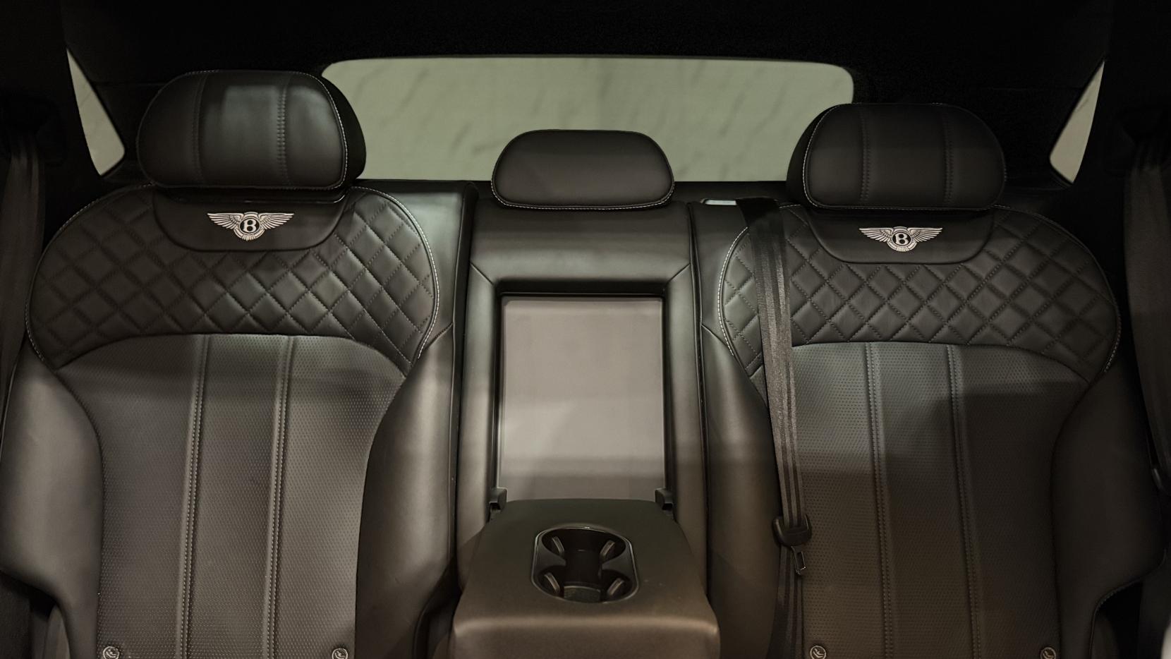 Bentley Bentayga 4.0 V8 SUV 5dr Petrol Auto 4WD Euro 6 (s/s) (550 ps)