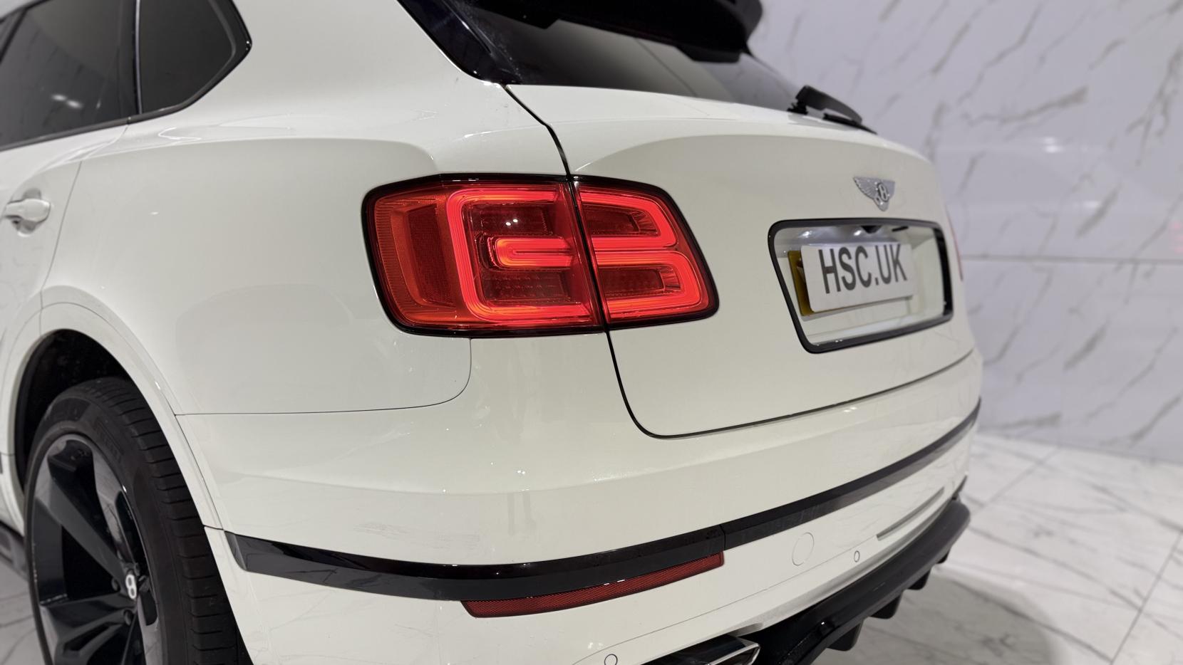 Bentley Bentayga 4.0 V8 SUV 5dr Petrol Auto 4WD Euro 6 (s/s) (550 ps)