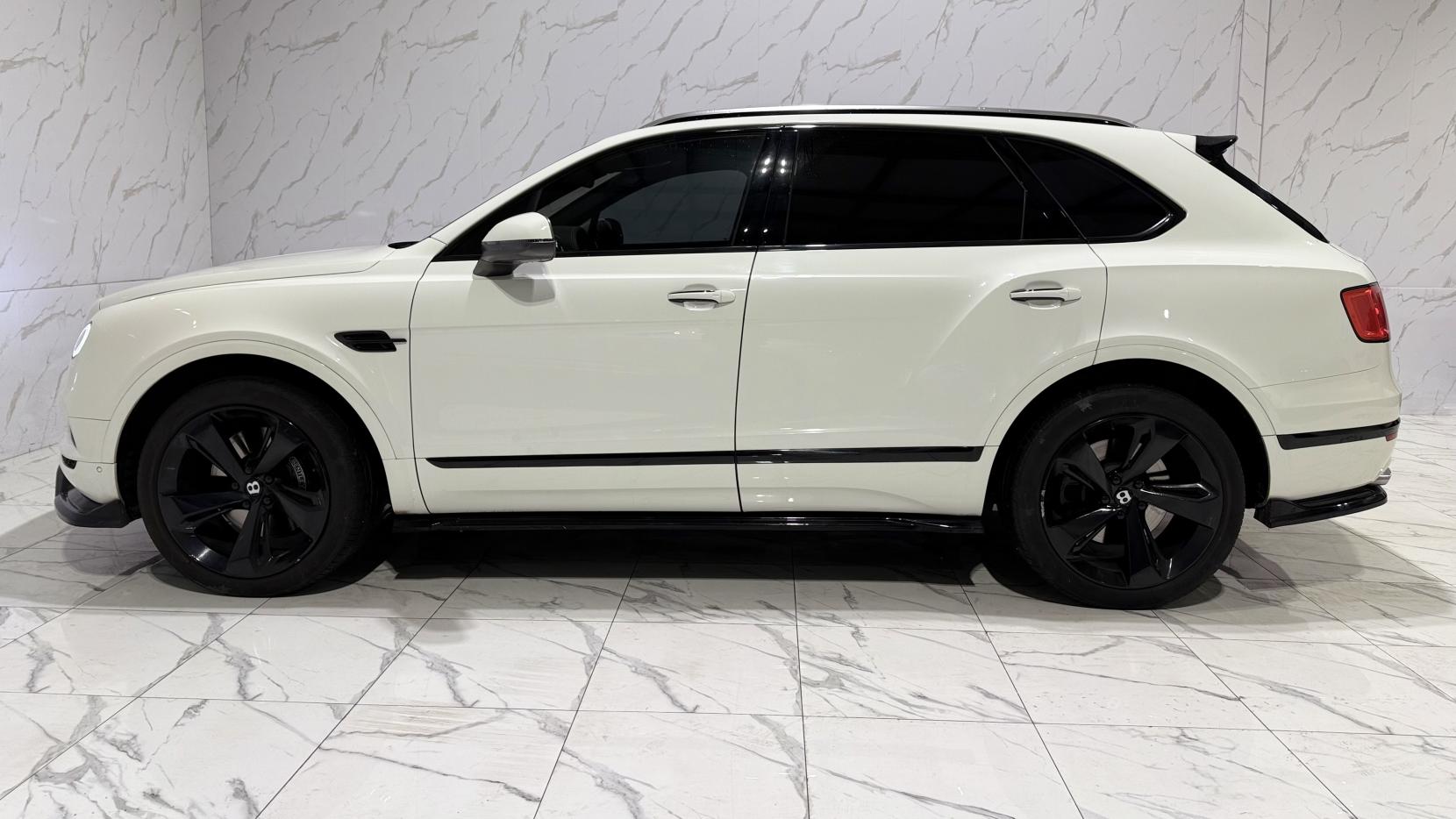 Bentley Bentayga 4.0 V8 SUV 5dr Petrol Auto 4WD Euro 6 (s/s) (550 ps)