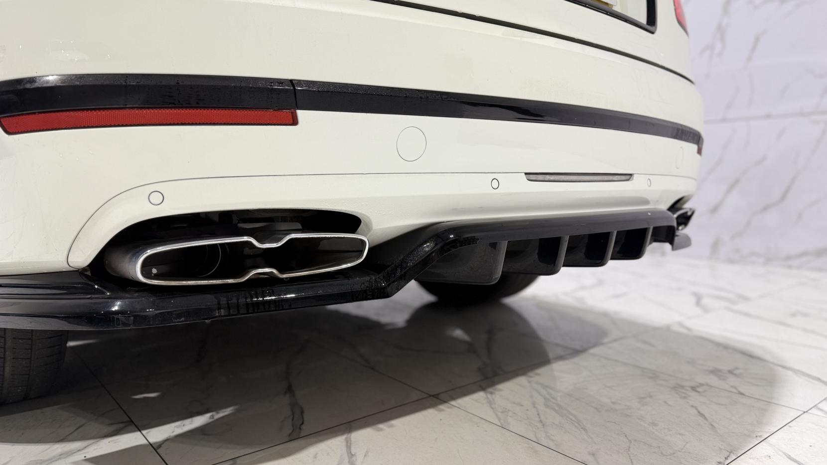 Bentley Bentayga 4.0 V8 SUV 5dr Petrol Auto 4WD Euro 6 (s/s) (550 ps)