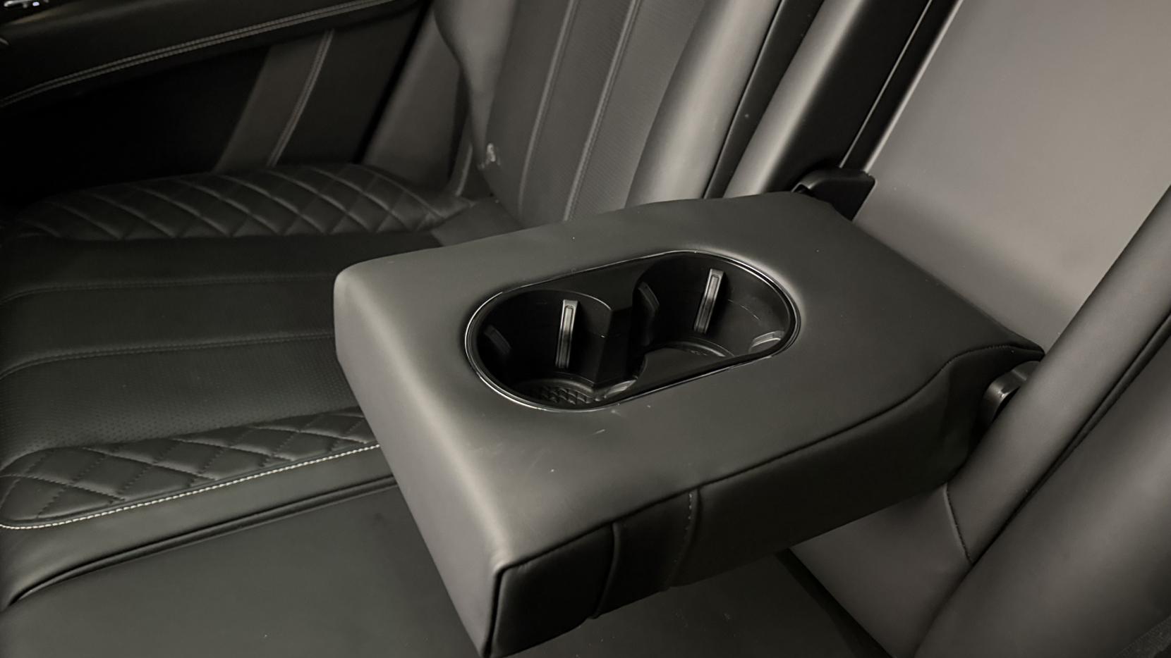 Bentley Bentayga 4.0 V8 SUV 5dr Petrol Auto 4WD Euro 6 (s/s) (550 ps)